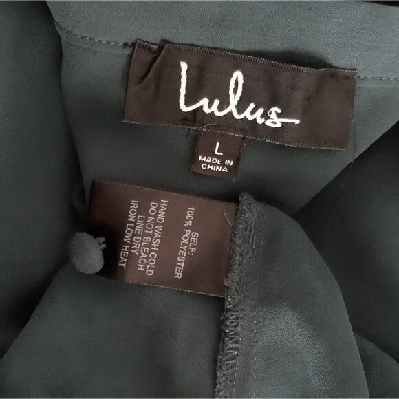 Lulus Button Front Blouse - Picture 4 of 4